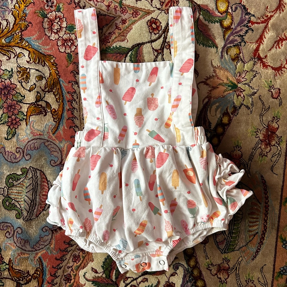 Ollie Jay 95% Cotton Printed Ruffle Butt Romper Girls Size 18-24 Months